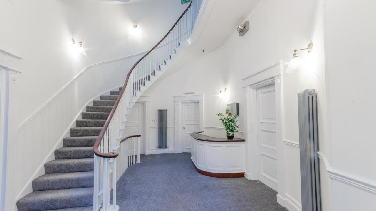 Luxury 1 Bedroom Ground Floor Apartment Plymouth Dış mekan fotoğraf